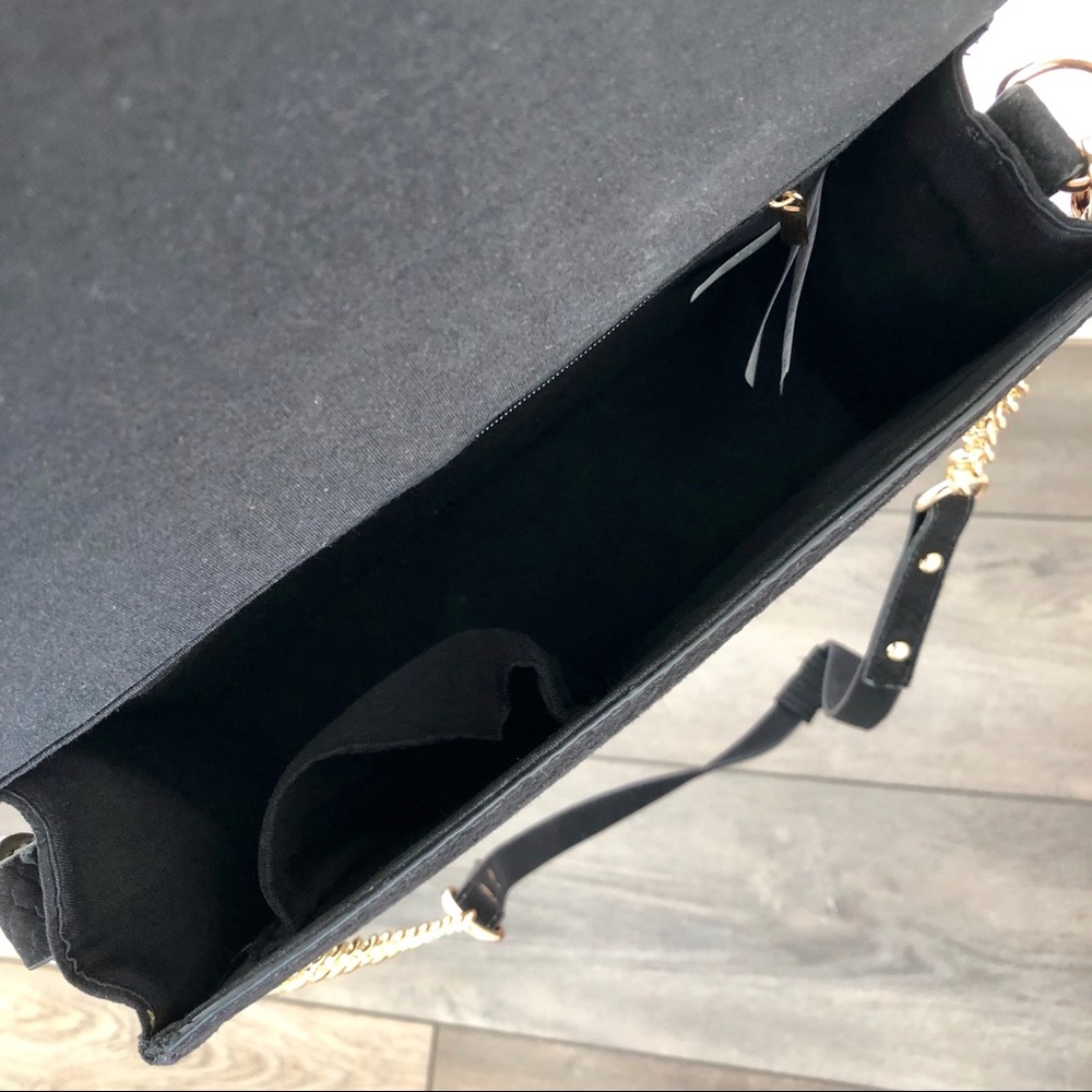 New Look Faux Suede Textured Sling Handbag - Picture 10 of 14